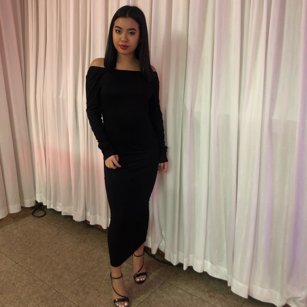 Black Long Sleeve Maxi Dress